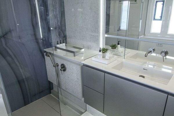 RELENTLESS 60ft Sunreef Yacht For Sale