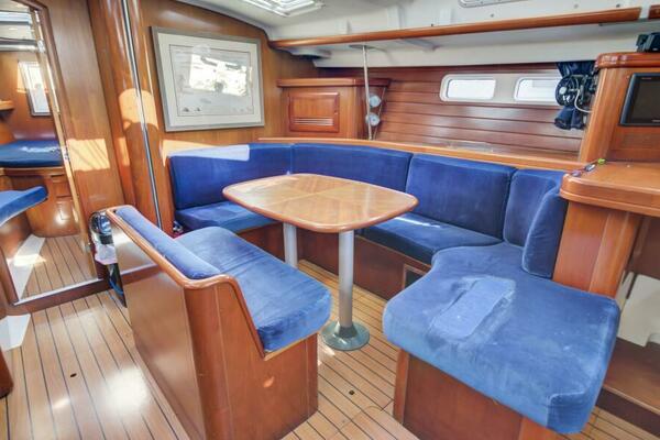 Phantom 47ft Beneteau Yacht For Sale