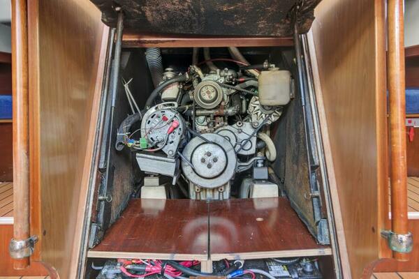 Phantom 47ft Beneteau Yacht For Sale