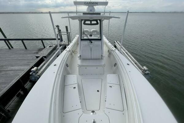 R amp R 28ft Regulator Yacht For Sale