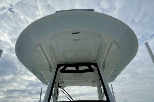 R amp R 28ft Regulator Yacht For Sale