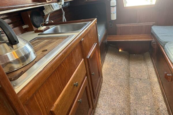 Stardust 25ft Pacific Seacraft Yacht For Sale