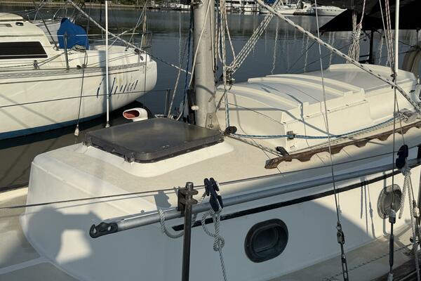 Stardust 25ft Pacific Seacraft Yacht For Sale