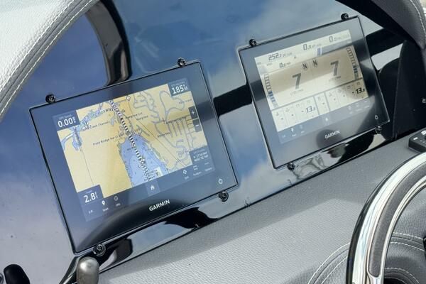 Belle Vie 29ft Regal Yacht For Sale