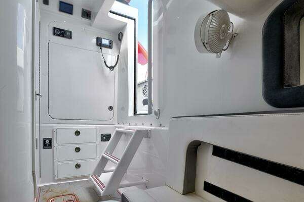 Midnight Express 43 Open Yacht For Sale