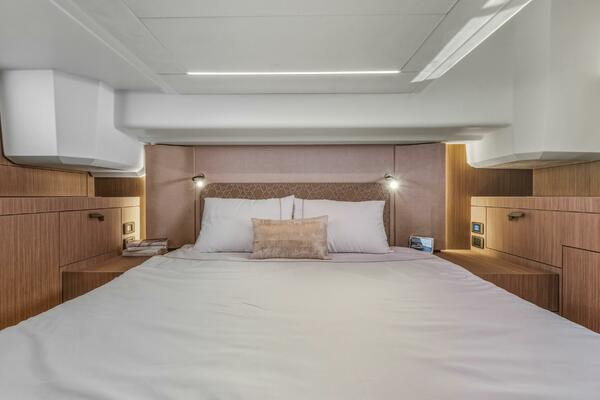 New Prestige F4 3 43ft Prestige Yacht For Sale