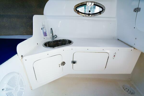 BOBCAT 30ft Powercat Yacht For Sale