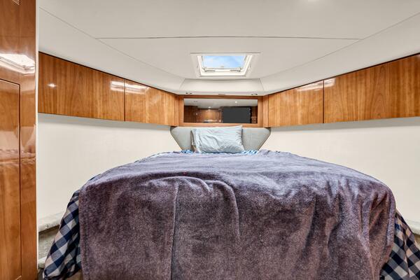 AYEROLLER 44ft Riviera Yacht For Sale