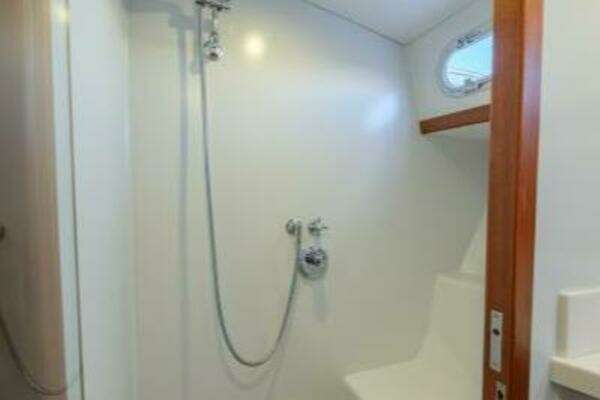 New England Boatworks Zurn 50 Yacht For Sale