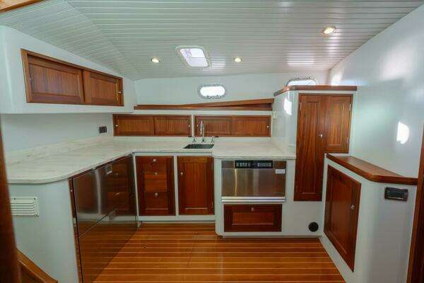 New England Boatworks Zurn 50 Yacht For Sale