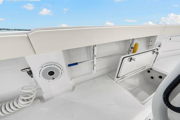 Ursus 34ft Jupiter Yacht For Sale