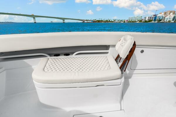 Ursus 34ft Jupiter Yacht For Sale