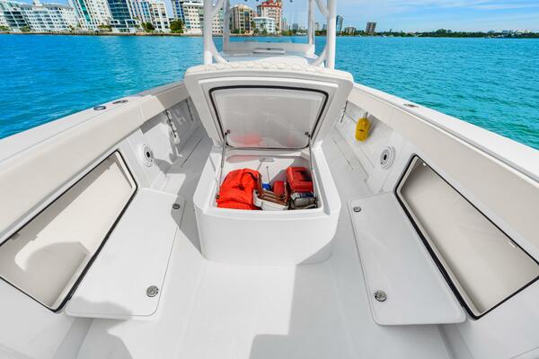 Ursus 34ft Jupiter Yacht For Sale