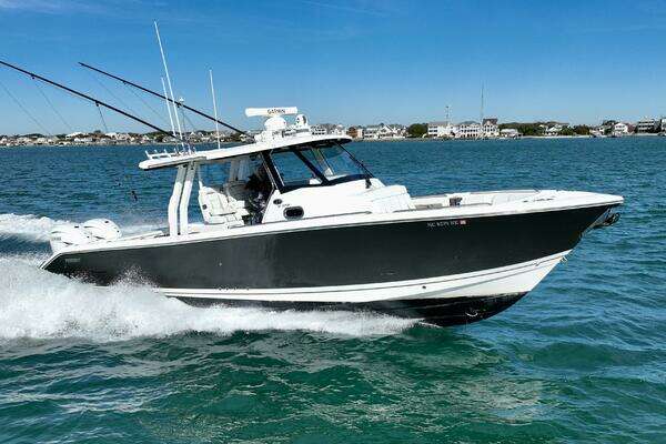 Pursuit 358 S Yacht For Sale