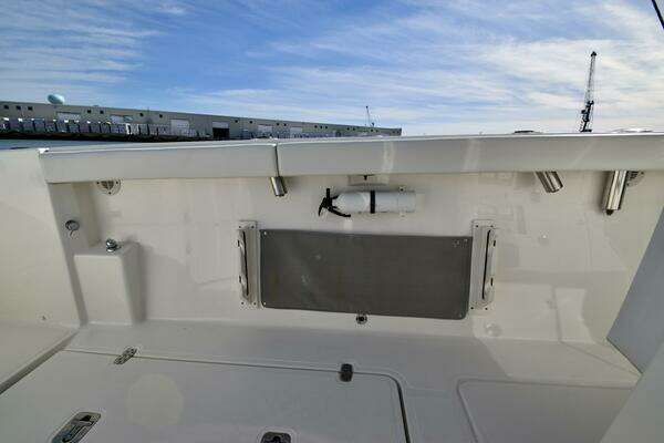 Pursuit 358 S Yacht For Sale