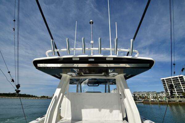 Pursuit 358 S Yacht For Sale