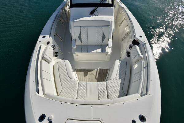 Pursuit 358 S Yacht For Sale