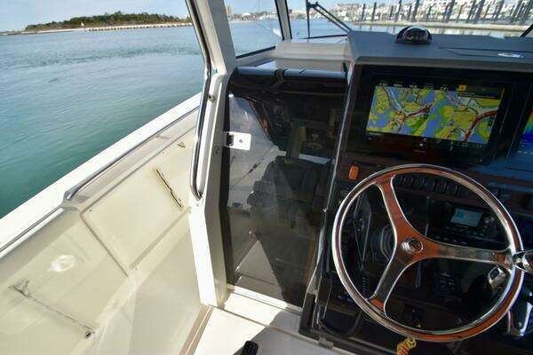 Pursuit 358 S Yacht For Sale