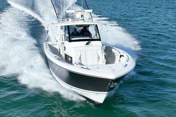 Pursuit 358 S Yacht For Sale