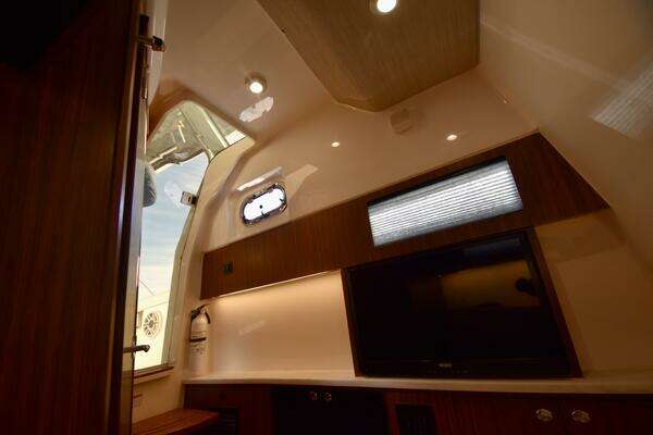 Pursuit 358 S Yacht For Sale