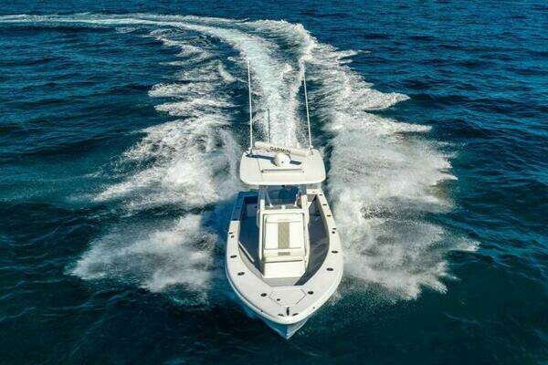 2026 Reef Runner 23