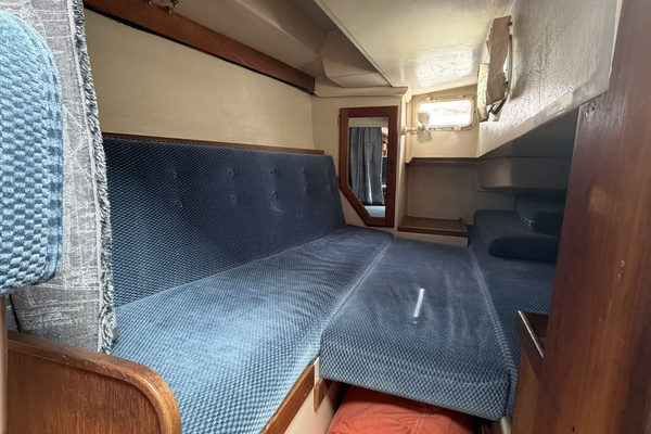 Unsightly 36ft Catalina Yacht For Sale