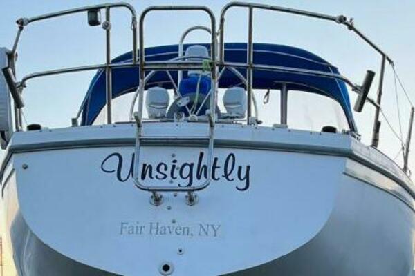 Unsightly 36ft Catalina Yacht For Sale
