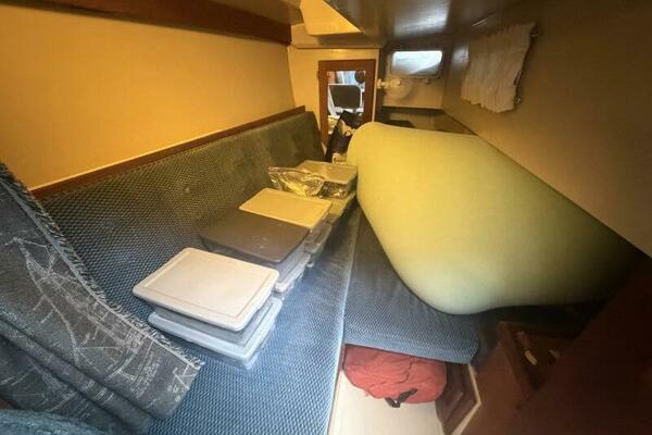 Unsightly 36ft Catalina Yacht For Sale