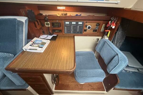 Unsightly 36ft Catalina Yacht For Sale