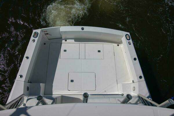 Luhrs 37 Canyon Express Yacht For Sale