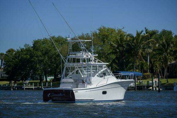 Luhrs 37 Canyon Express Yacht For Sale