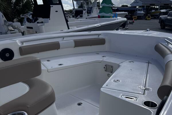 22ft Sea Born Yacht For Sale