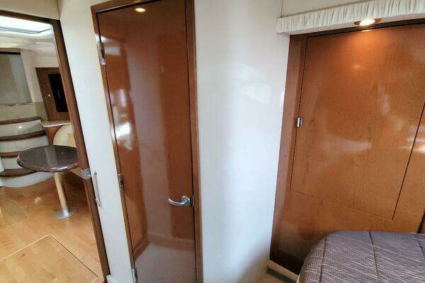 Sea Ray 44 Sundancer Yacht For Sale