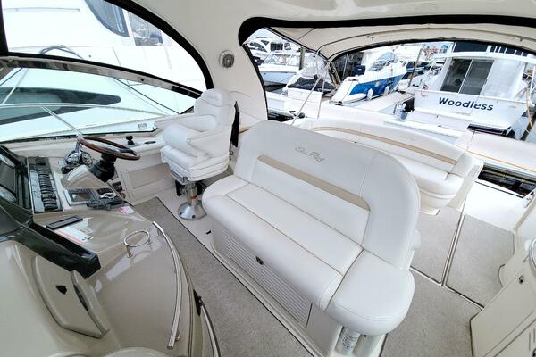 44ft Sea Ray Yacht For Sale