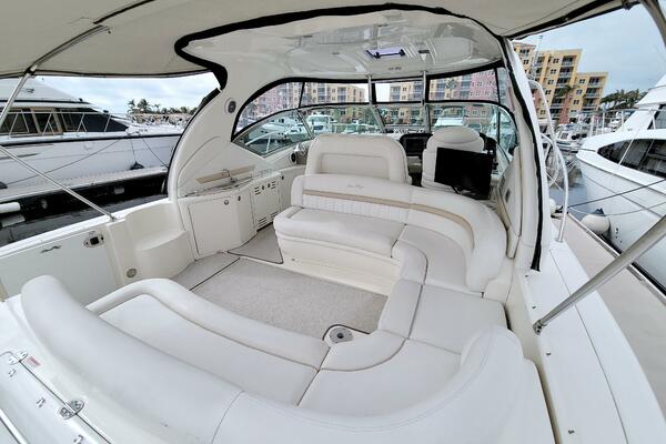 44ft Sea Ray Yacht For Sale