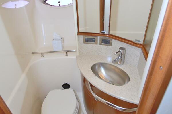 44ft Sea Ray Yacht For Sale