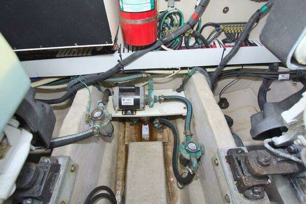 Sea Ray 44 Sundancer Yacht For Sale