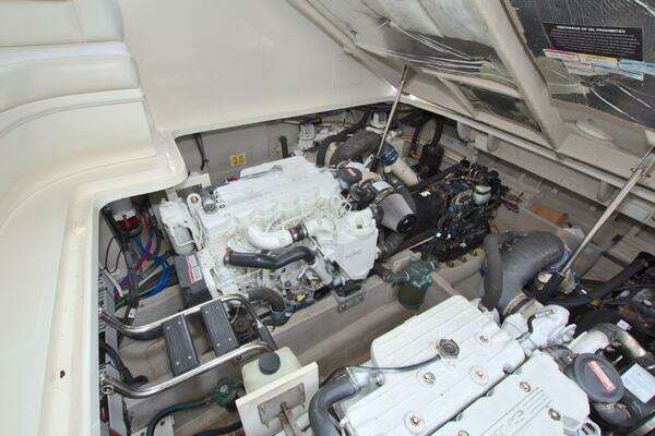 Sea Ray 44 Sundancer Yacht For Sale