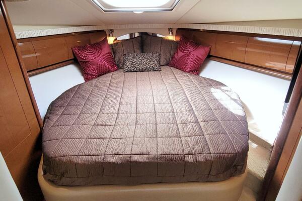 44ft Sea Ray Yacht For Sale