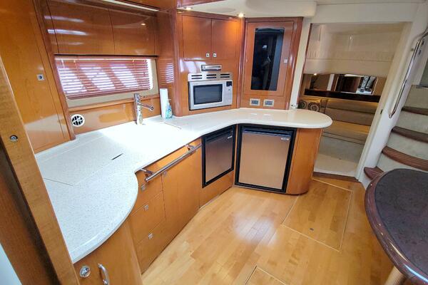 44ft Sea Ray Yacht For Sale