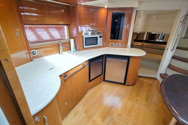 Sea Ray 44 Sundancer Yacht For Sale
