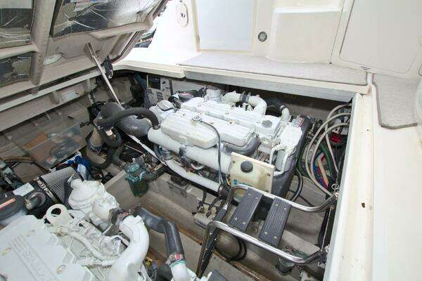 Sea Ray 44 Sundancer Yacht For Sale