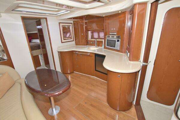 Sea Ray 44 Sundancer Yacht For Sale