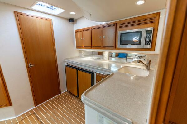 Hooker 40ft Cabo Yacht For Sale