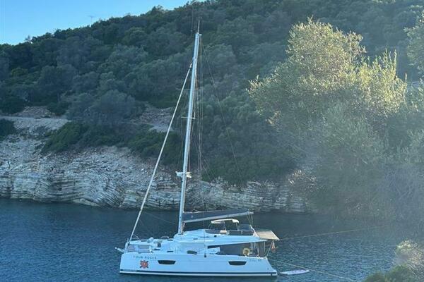 Four Roses 44ft Fountaine Pajot Yacht For Sale