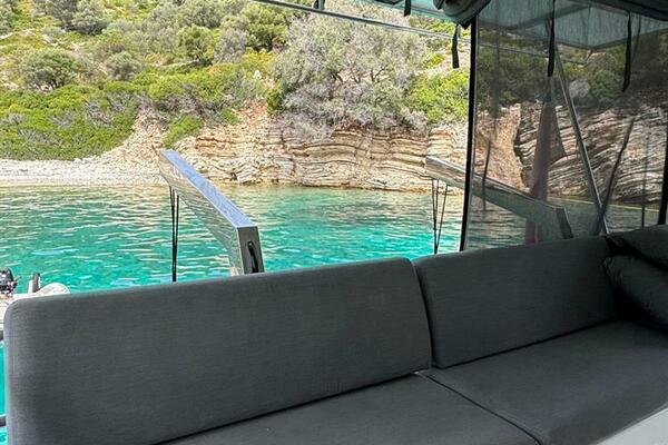 Four Roses 44ft Fountaine Pajot Yacht For Sale