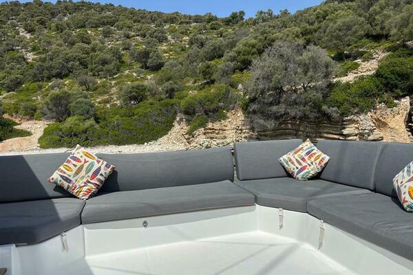 Four Roses 44ft Fountaine Pajot Yacht For Sale