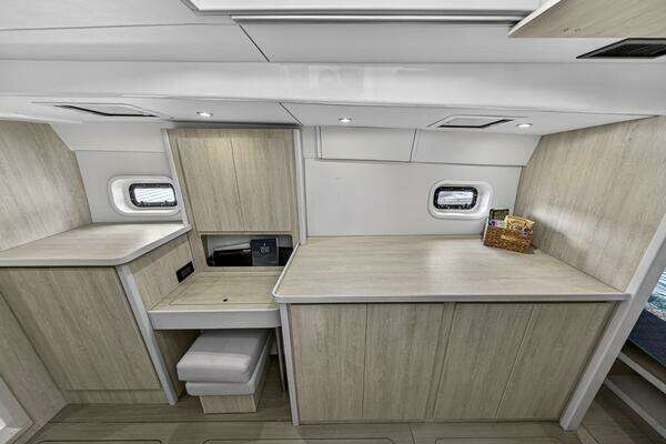 Leopard 44 Owners Version Yacht For Sale