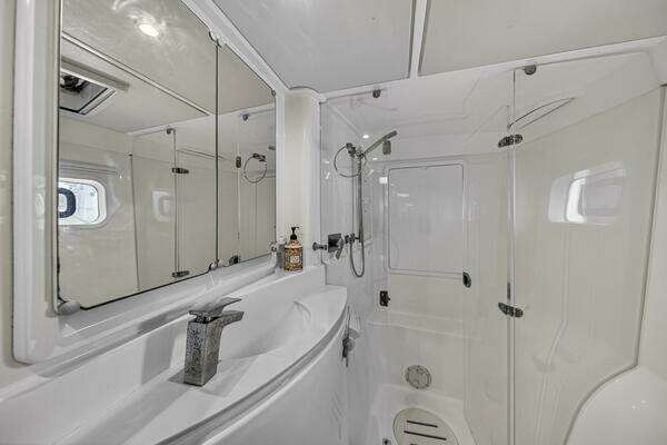 Leopard 44 Owners Version Yacht For Sale