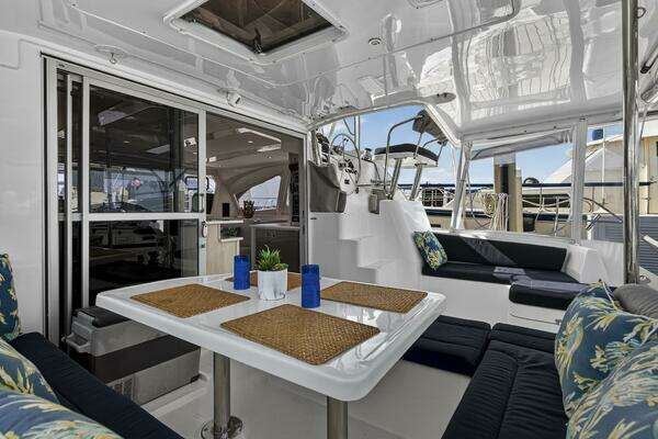 Leopard 44 Owners Version Yacht For Sale